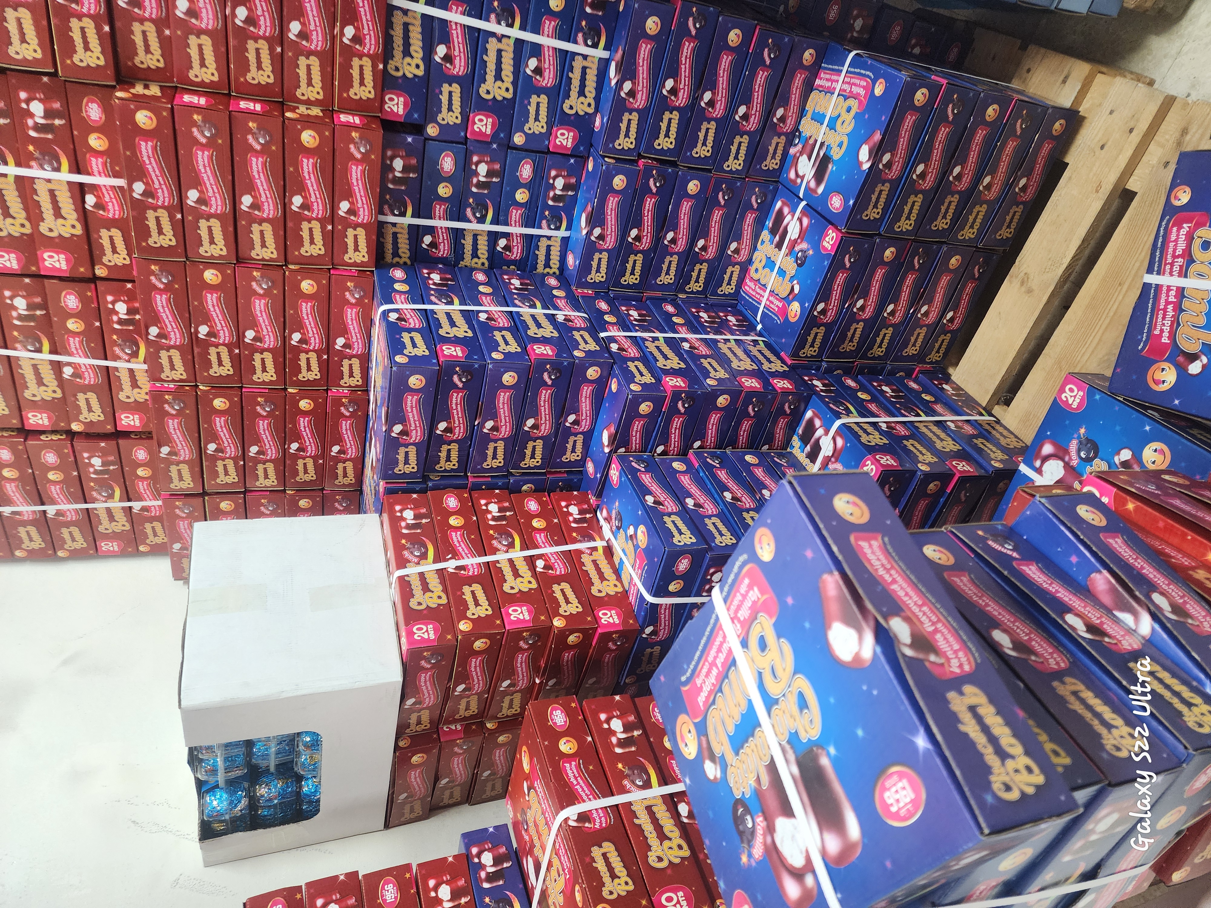 آلة خلط رئيسية في مصنع جاة</span
                </div>
                </div>
              </div>

              <!-- منتج 3 -->
              <div class=